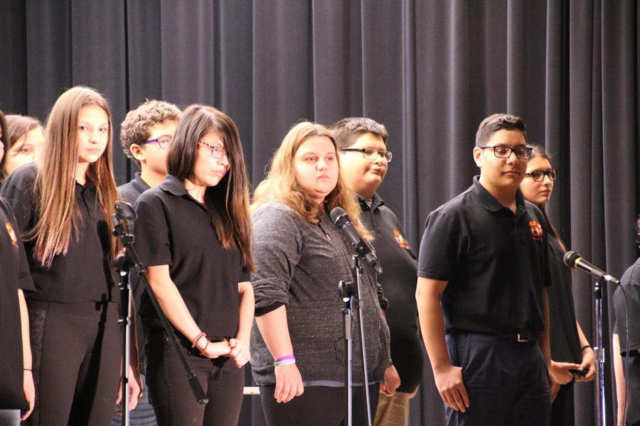 Jr/High School Choir Sings at the Christmas Program