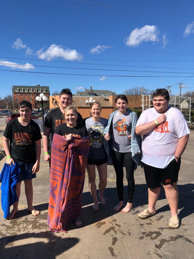 Canton Students Take the Plunge